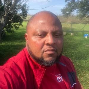 Meet your Posher, Gregory